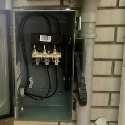 Residential electrical service, new built, rewire, wiring, electrical contractor.